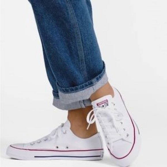 Converse Shoes - Chuck Taylor All Star Converse UNISEX LOW TOP SHOE